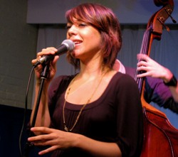 A99596_Gretchen_Parlato.jpg