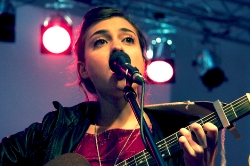 A99636_Russian_Red.jpg